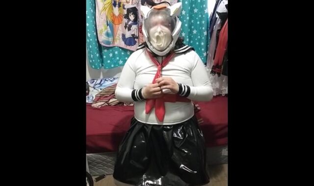 PVC Sissy School nymph does breathplay latex mask gasmask eva helmet