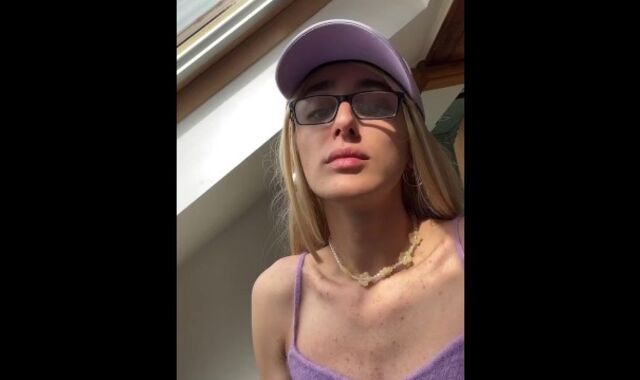 Little blondie teen trans gal jerks