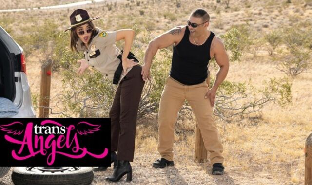 Sheriff Girl Goes Insane / TransAngels